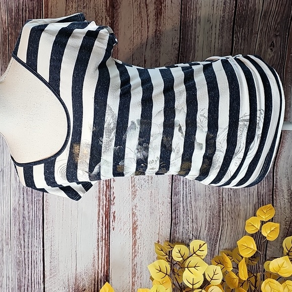Agenda Tops - AGENDA BLUE & WHITE STRIPED BOTANICAL SILVER FOIL CUTOUT BACK PULLOVER TEE